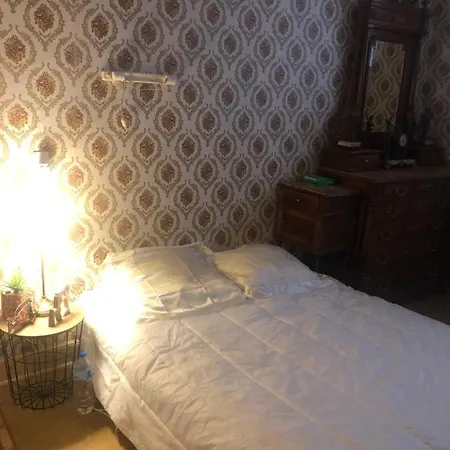 Petite A La Fraiche Quarto em Acomodações Particulares